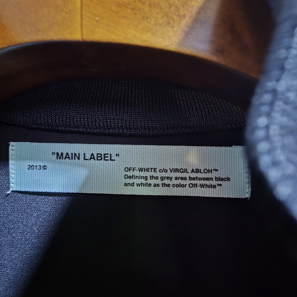 Off-White Rubber Retro Zipper Jacket - Picture 8 of 11